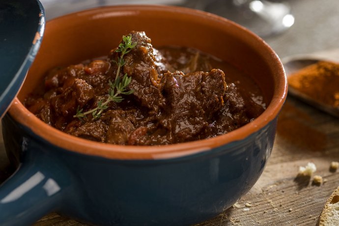 Goulash with Tomato Sauce