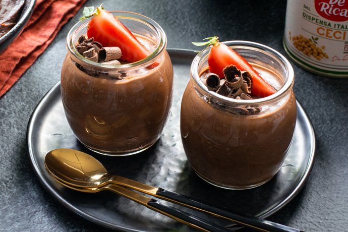 Mousse al cioccolato vegan