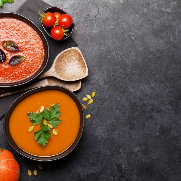 Herbst in grüner Variante: Tomaten und saisonales Gemüse in der vegetarischen Küche