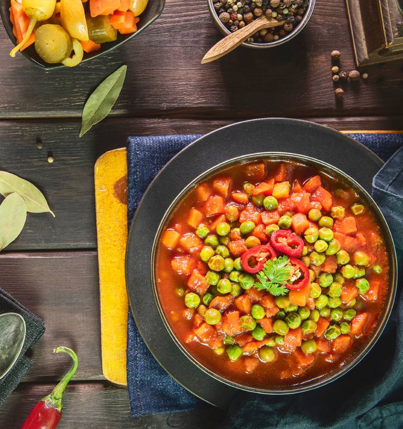 المطبخ النباتي: وصفات شرق أوسطية مع صلصة الطماطم