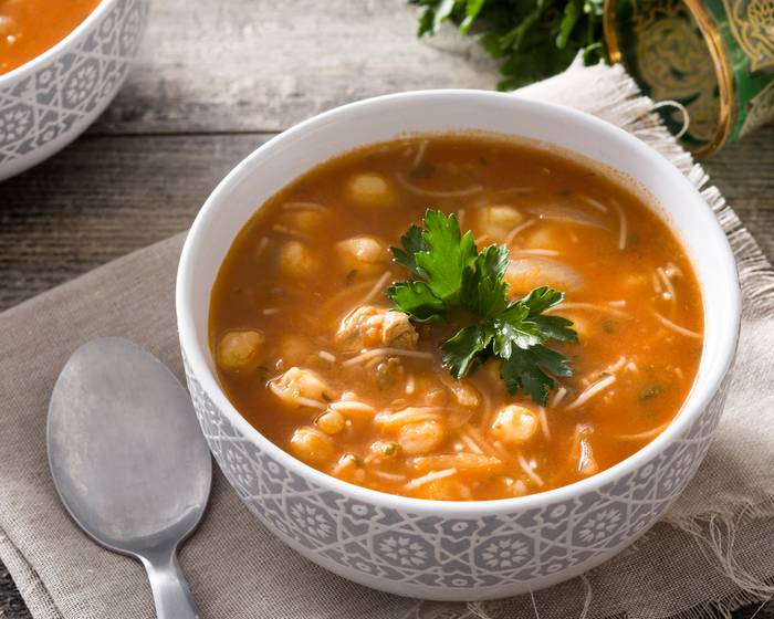 Zuppe e legumi: ricette naturali per scaldare l’inverno