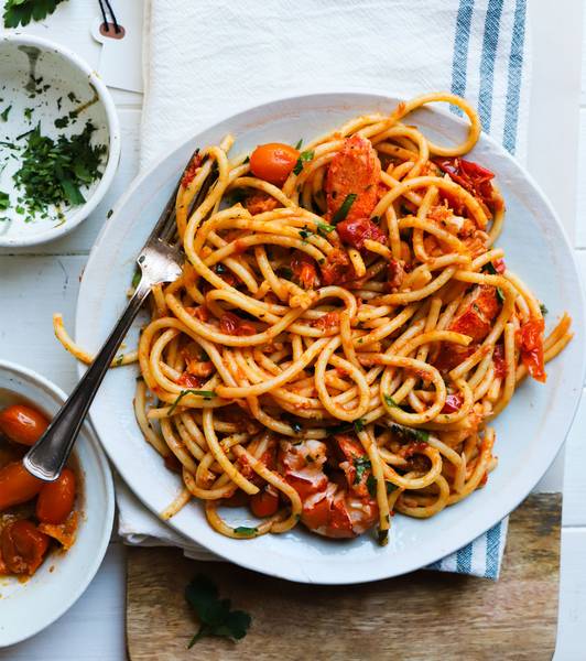 カリブ風ロブスターのチリトマトパスタ