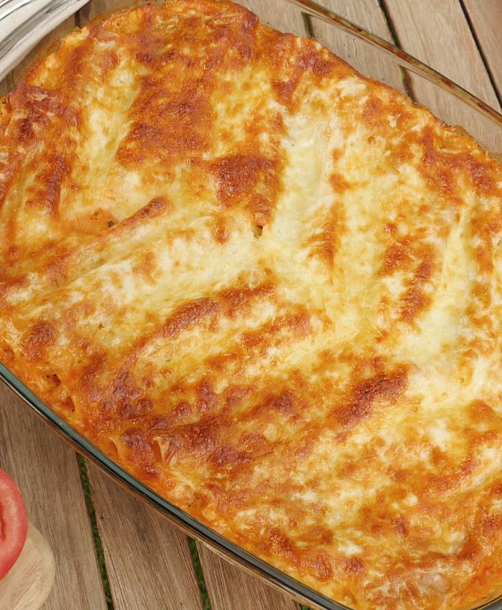 Cannelloni al Forno mit Tomaten-Hackfleisch-Füllung