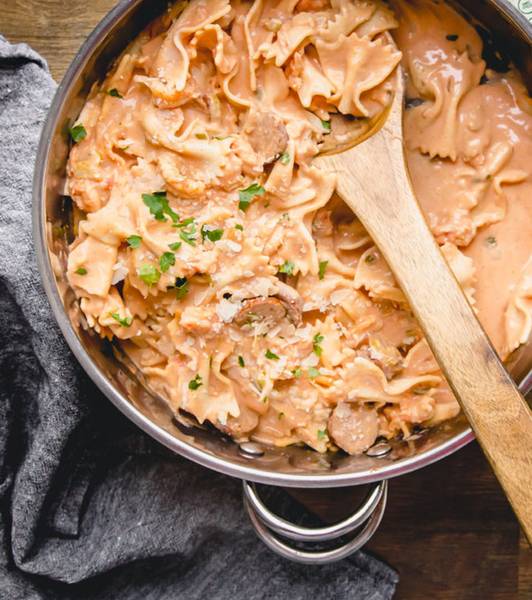 Langostas criollas con tomate Alfredo