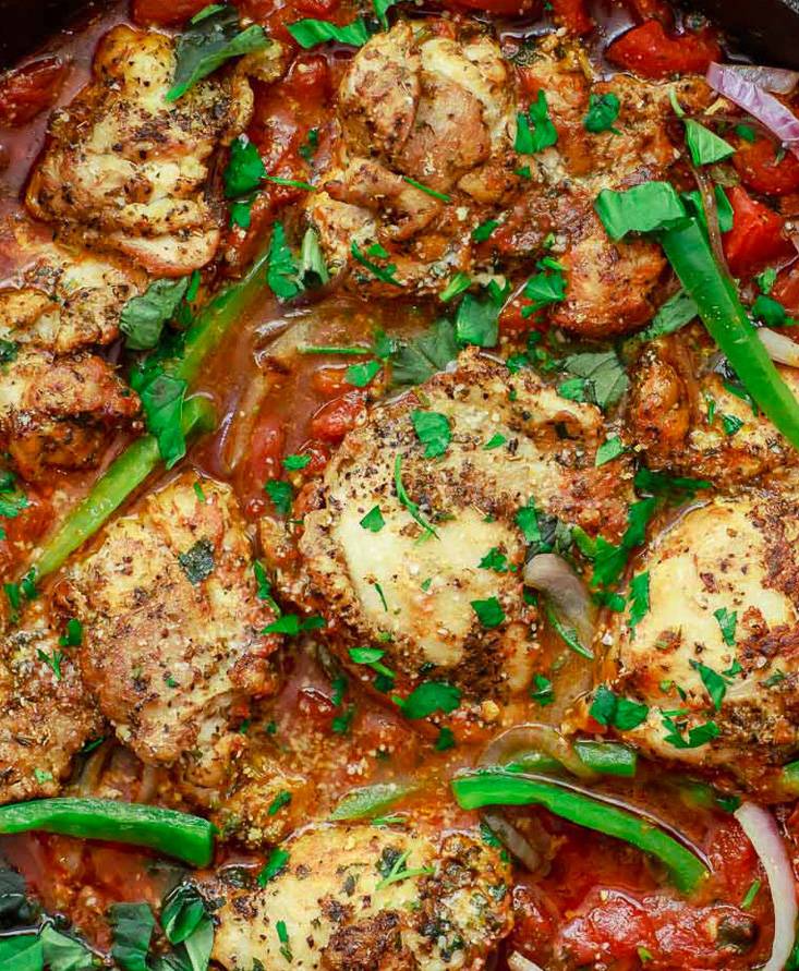 Easy Rigatoni with Tomato Pesto Sauce