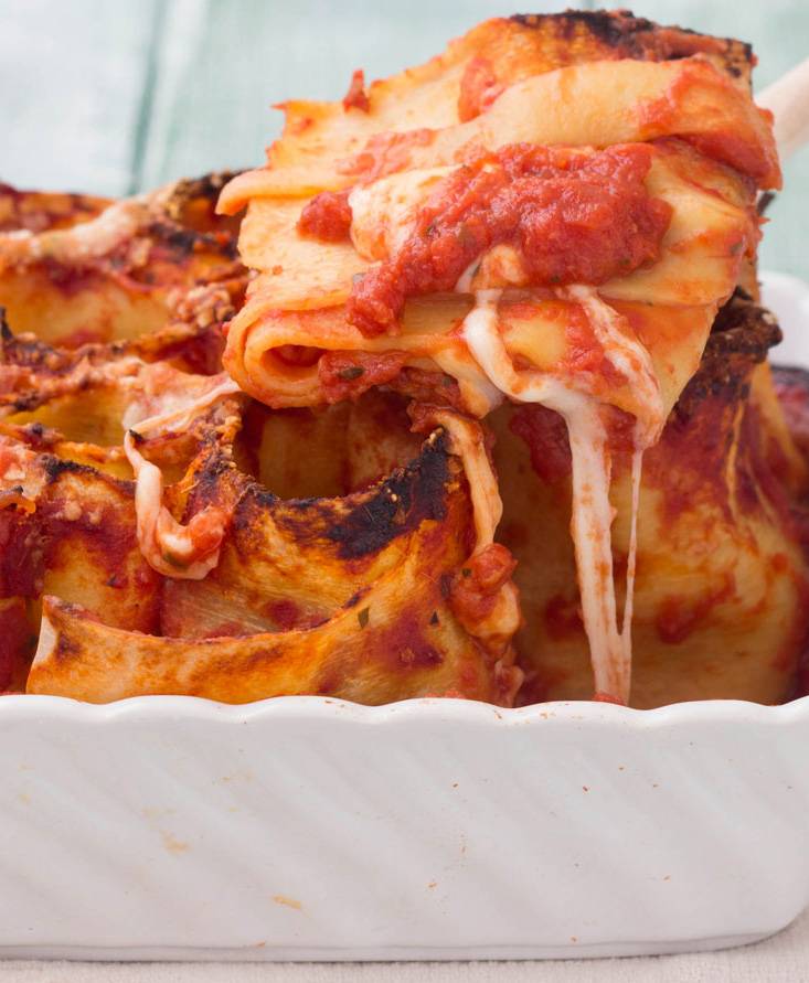 Girelle di lasagne pomodoro e mozzarella