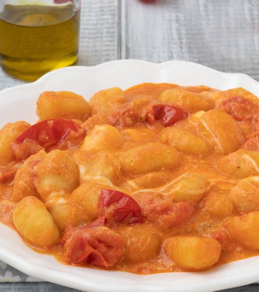 Ricetta Gnocchi al Pomodoro con Burrata