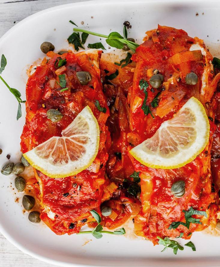 Greek-style Baked Fish with Tomatoes and Onions (Bourdeto)