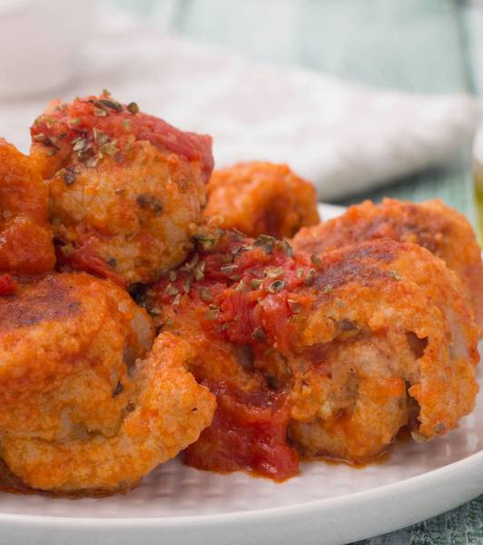 Involtini di carne al sugo