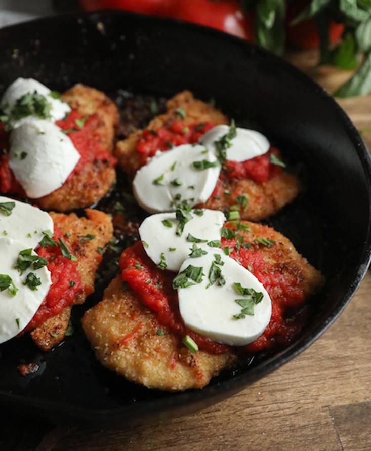 Keto-Hühnchen mit Parmesan