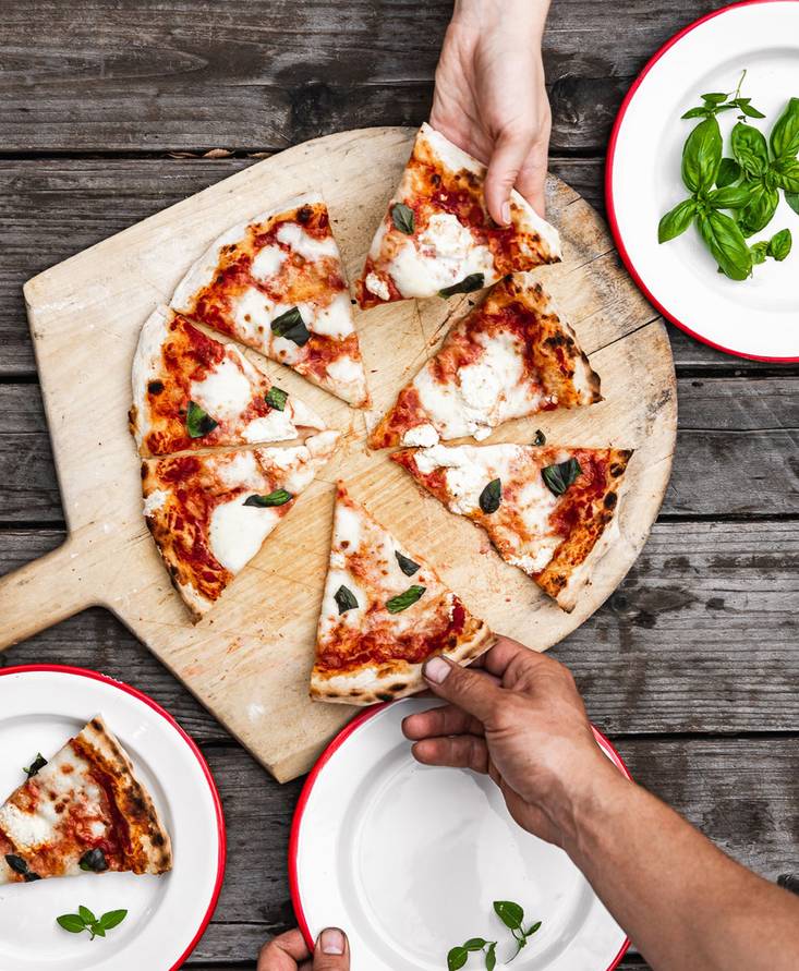 Mozzarella and Goat Cheese Margherita Pizza