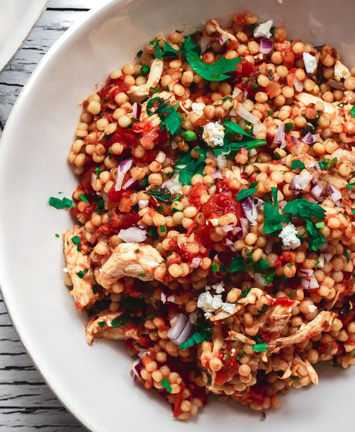 Cuscús mediterráneo y pollo