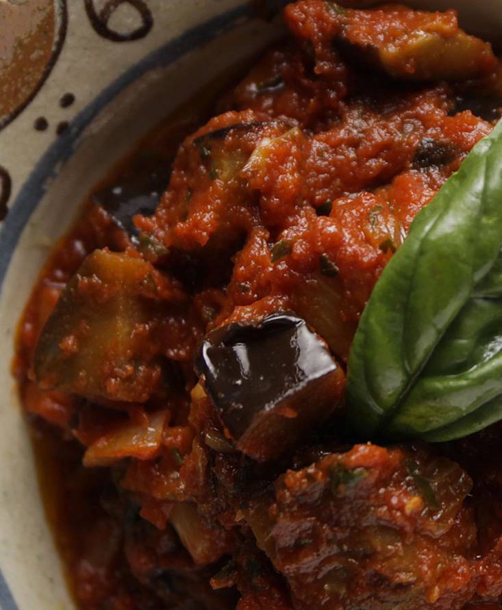 Mushroom-style eggplants with tomato