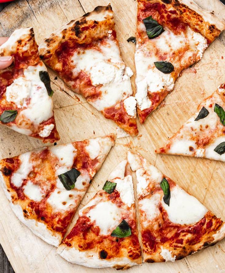 Mozzarella and Goat Cheese Margherita Pizza