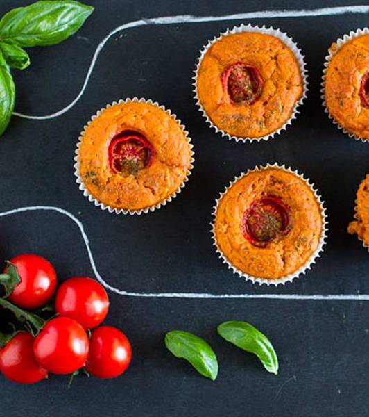 Muffin pomodoro e zucchine
