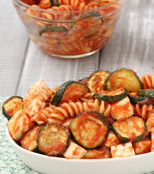 Pasta fredda zucchine e feta