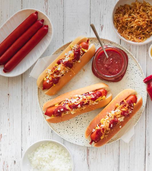 Perritos Calientes Venezolanos con Ketchup Casero Pomì