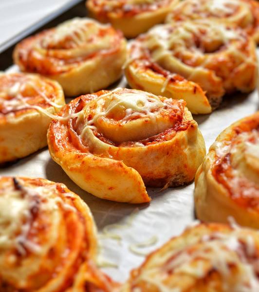 Pomi Homemade Pizza Rolls
