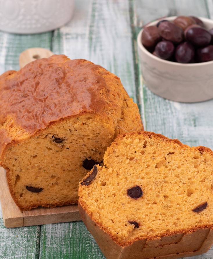 Plumcake pomodoro e olive
