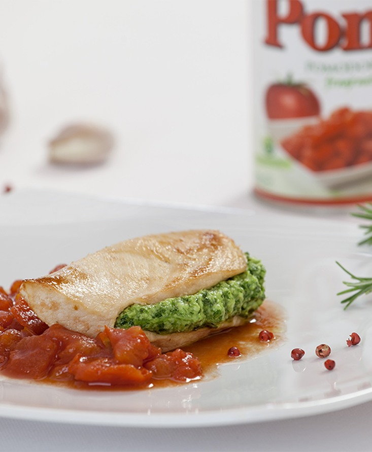 Pollo ripieno di pesto e pomodorini