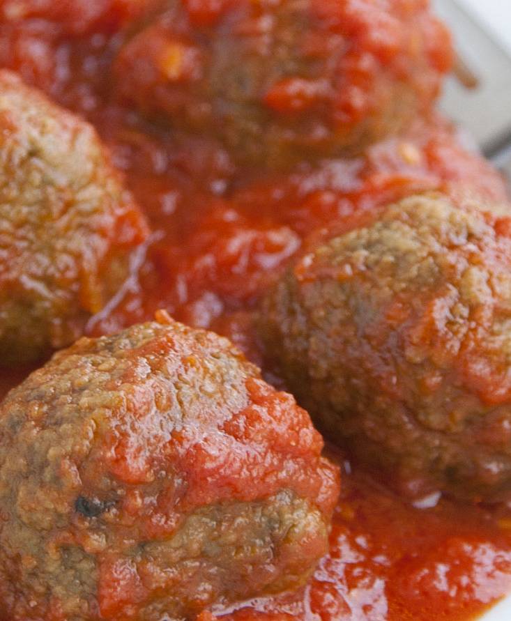 Polpette di spinaci al sugo