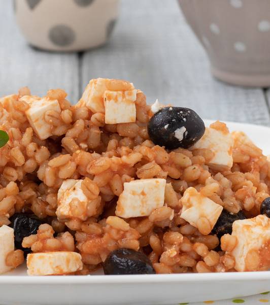 Orzo con pomodoro e feta