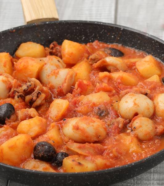 Seppie con patate e olive
