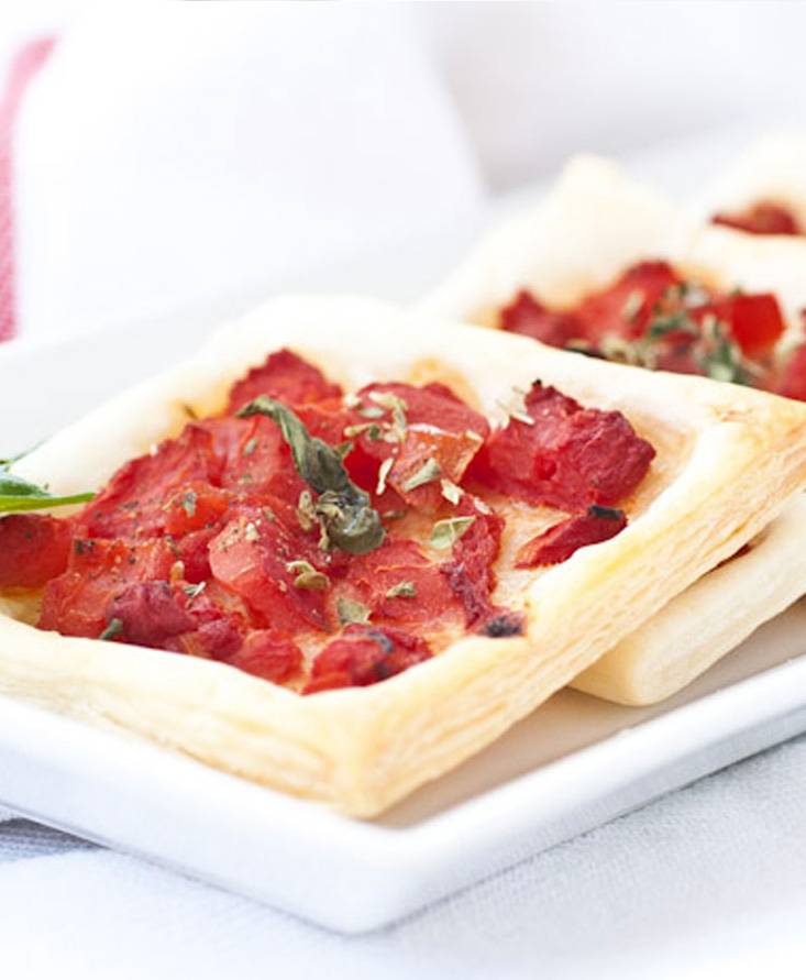 Sfogliatine aromatiche al pomodoro