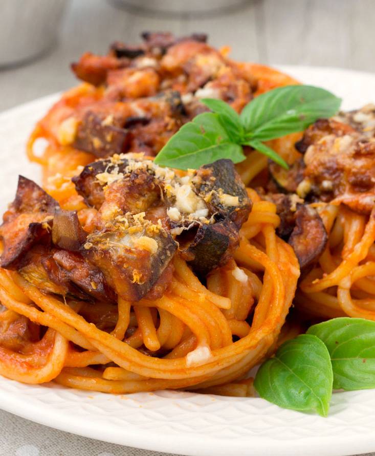 Sformatini di pasta con melanzane e zucchine