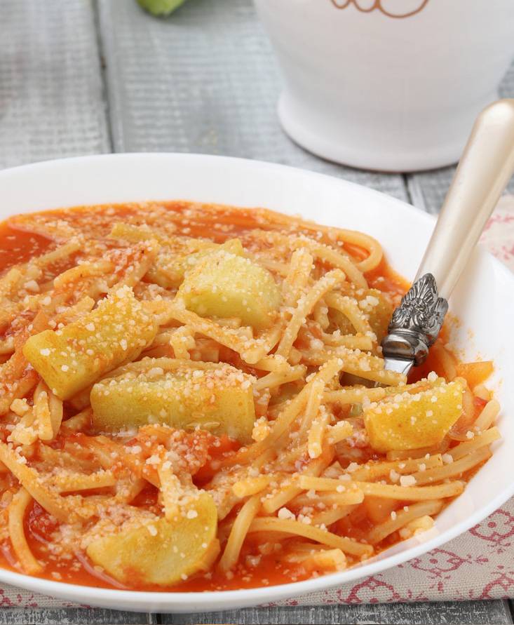 Pasta con la zucchina siciliana