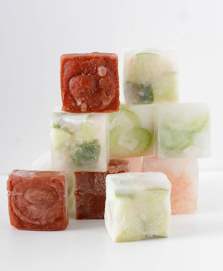 Smoothie di pomodoro, carote, sedano, Worcester e lime