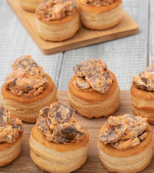 Vol au vent ai funghi e robiola